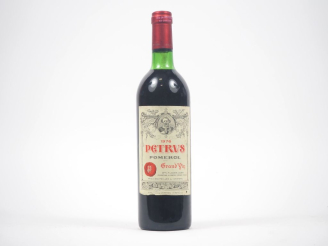Vente aux enchères 1 BOUTEILLE PETRUS POMEROL - 1976 - BG