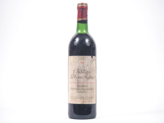 Vente aux enchères 1 BOUTEILLE CHÂTEAU LA TOUR FIGEAC GCC ST ÉMILION - 1981 - ES 