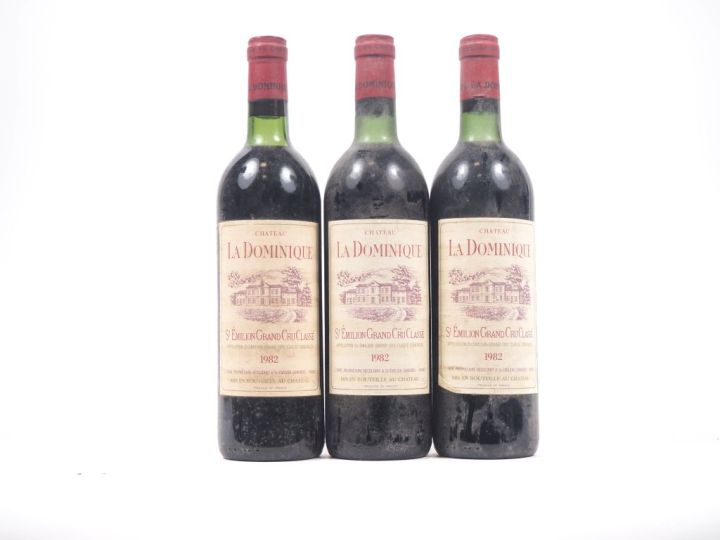 3 BOUTEILLE CHÂTEAU LA DOMINIQUE GC ST ÉMILION - 1982 
