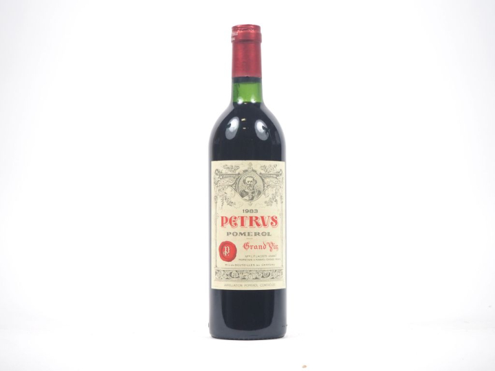 1 BOUTEILLE PETRUS POMEROL - 1983 - BON NIVEAU