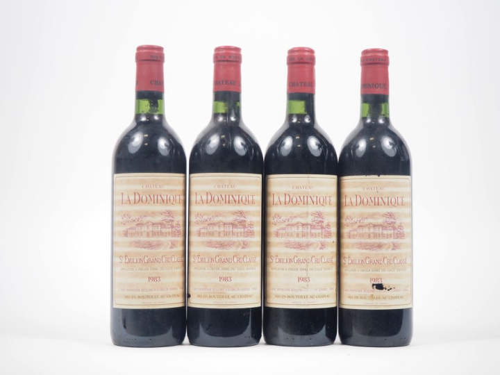 4 BOUTEILLES CHÂTEAU LA DOMINIQUE GCC ST ÉMILION - 1983 - ES/1 ELA 