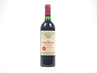 Vente aux enchères 1 BOUTEILLE PETRUS POMEROL - 1984 - EXCELLENT NIVEAU/ETLS/CAPS TRÈS LÉ