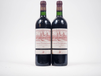 Vente aux enchères 2 BOUTEILLES CHÂTEAU COS D'ESTOURNEL GCC ST ESTÈPHE - 1995 - 2 ELS 