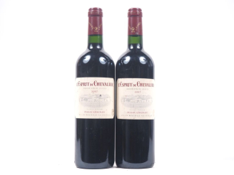 Vente aux enchères 2 BOUTEILLES L'ESPRIT DE CHEVALIER GRAVES - 2007 - ETLS 