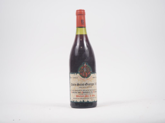 Vente aux enchères 1 BOUTEILLE NUITS ST GEORGES BOUCHARD PÈRE ET FILS - 1985