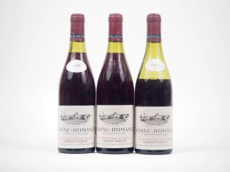 Vente aux enchères 3 BOUTEILLES VOSNE ROMANÉE CH. NOELLAT - 1986 - 2,3 CM à 8 CM/ELS/1 CA