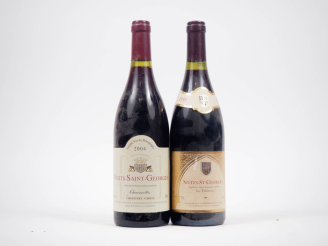 Vente aux enchères 2 BOUTEILLES NUITS ST GEORGES : 1 "CHARMOTTES" CHAUVENET CHOPIN - 2004
