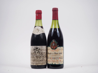 Vente aux enchères 2 BOUTEILLES MOULIN A VENT : 1 LAURENT RICHARD - 1988 /1 RÉSERVE M. LE