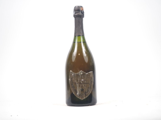 Vente aux enchères 1 BOUTEILLE CHAMPAGNE DOM PÉRIGNON - 1976 - EA