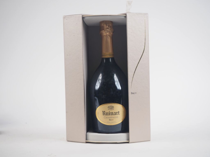 1 BOUTEILLE CHAMPAGNE RUINART - COFFRET 