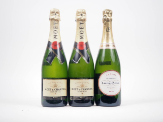 Vente aux enchères 3 BOUTEILLES CHAMPAGNE : 2 MOET   CHANDON IMPÉRIAL - ETLS/1 LAURENT PE