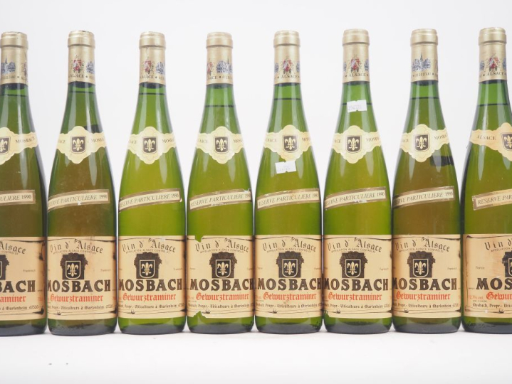 8 BOUTEILLES GEMURZTRAMINER MOSBACH - 1990