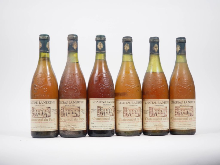 6 BOUTEILLES CHÂTEAUNEUF DU PAPE BLANC CHATEAU LA NERTHE  : 3 de 1987/
