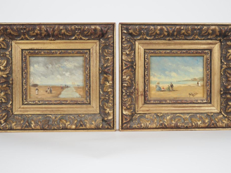 Vente aux enchères Ecole française XXème.  "bord de mer animé" Paire d'huiles sur panneau