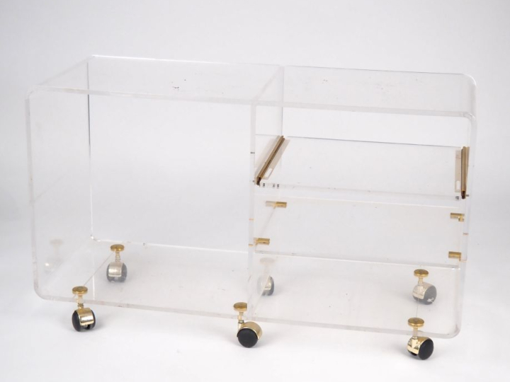 David LANGE Pour OMGE Desserte roulante années 70 en plexiglass à deux