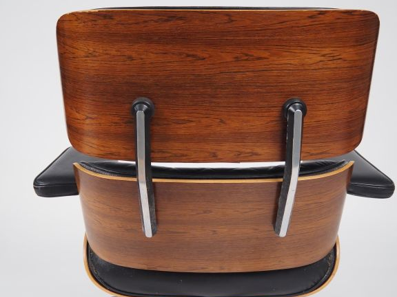 Charles et Ray EAMES pour HERMAN MILLER et Mobilier International.  "l