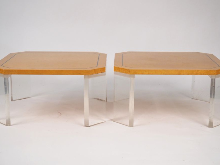 Marc MICAUD.  Paire de tables basses octogonales en composition, à qua