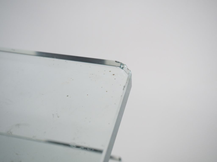 Pascal MOURGUE. Pour ARTELANO.  Console en verre et en métal laqué noi