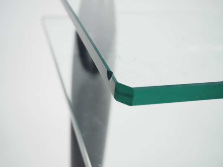 Pascal MOURGUE. Pour ARTELANO.  Console en verre et en métal laqué noi