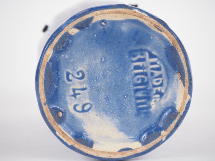 Vase 1900 en céramique belge à décor flammé vert et bleu, monture en m