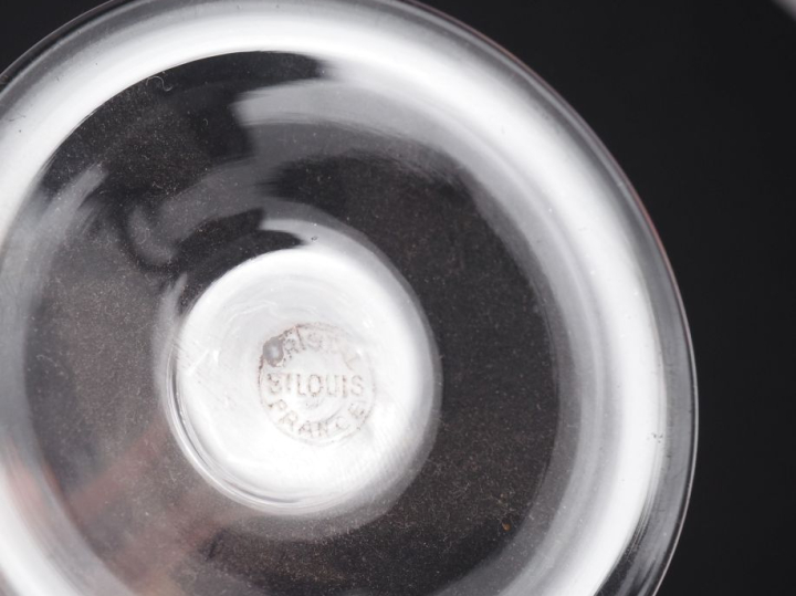 SAINT LOUIS. Service à liqueur en cristal bicolore comprenant : un fla