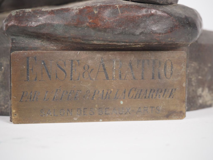 Emile BOISSEAU. "Ense et Aratro, par l'épée et par la charrue". Sculpt