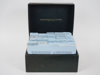 Vente aux enchères Coffret  "banknotes of all nations"  Edition Franklin des années 80, c