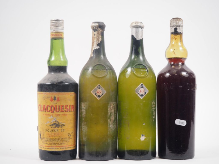 4 BOUTEILLES : 1 CLACQUESIN / 2 VIEUX PERNOD RICARD SE / 1 VIEUX QUINQ