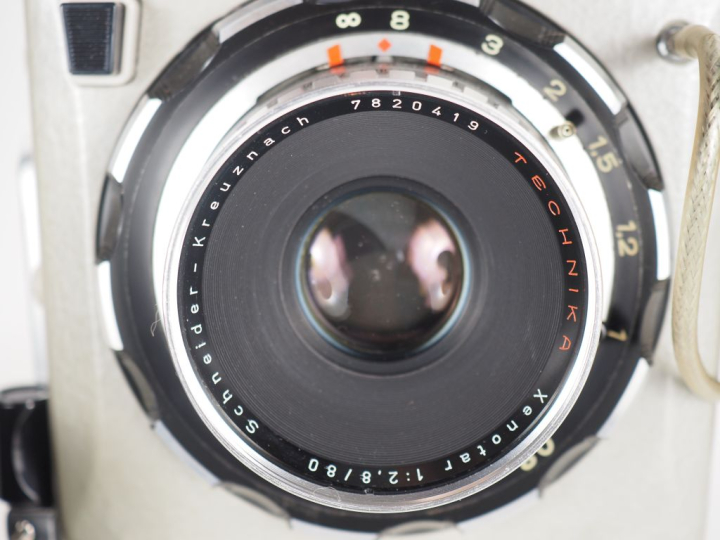 LINHOF PRESS 70. Chambre photographique n°9790 avec objectif TECHNIKA 