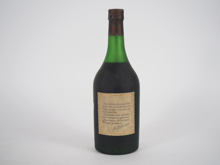 1 BOUTEILLE COGNAC MARTELL "CORDON BLEU" - Réserve limitée : N°KF2800