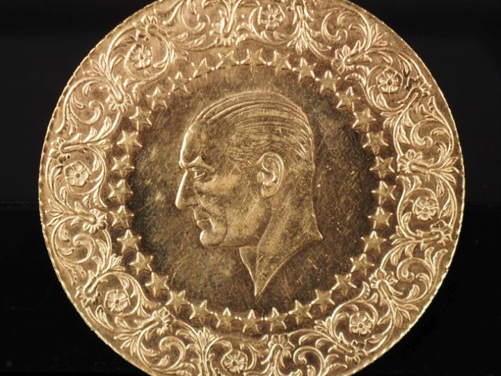 Pièce de 500 Kurush or 1963, Atatürk. Diam. 45 mm Poids. 35,12 g FRAIS