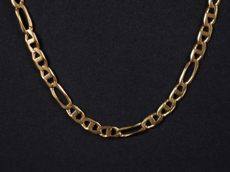 Vente aux enchères Collier souple en or jaune 750, maille plate fantaisie.  Long. 57 cm P