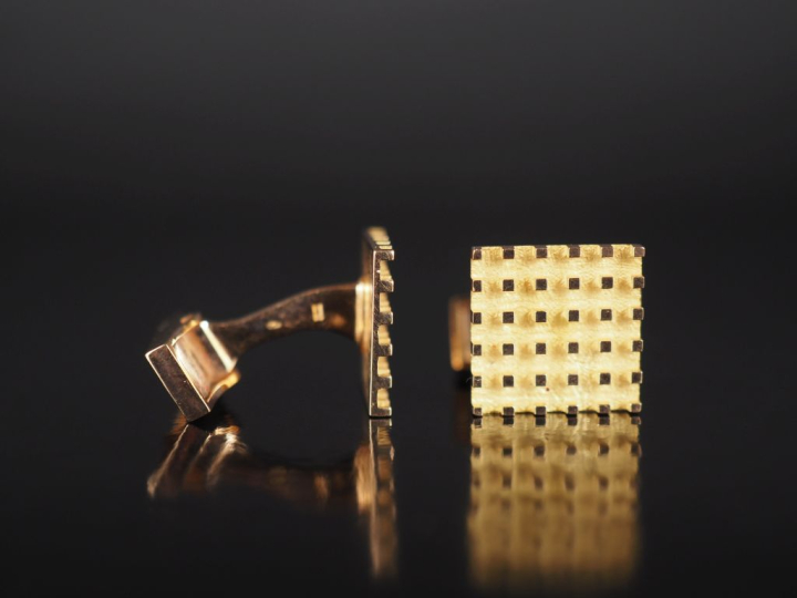 Paire de boutons de manchettes de style Art déco en or jaune 750, à dé