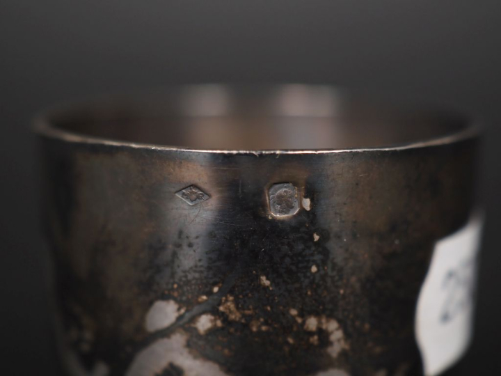 Coquetier de style Art déco en argent 925, poinçon Minerve, à décor de