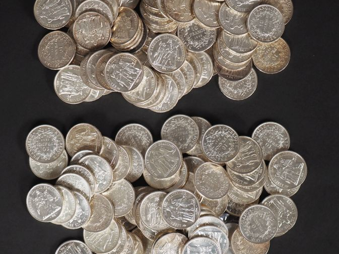 Ensemble de pièces de 10 Francs en argent. Poids. 5300 g