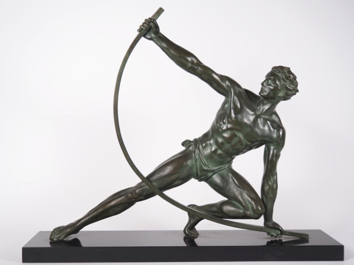 RONCOURT. "Héraclès"  Sculpture en bronze à patine verte.  Signée sur 