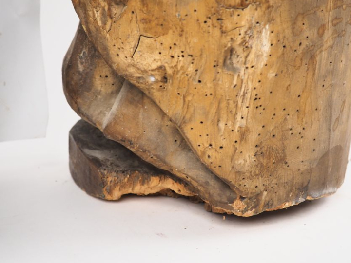 Sculpture fin XVIIIème début XIXème en bois. "Evêque orthodoxe". H. 10