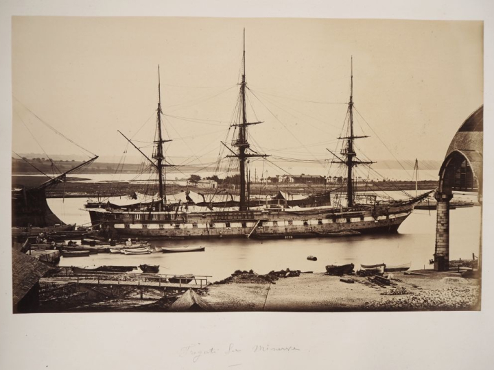 PHOTOGRAPHIE – LORIENT. LORIENT – 1876. Petit in-folio à l’italienne (