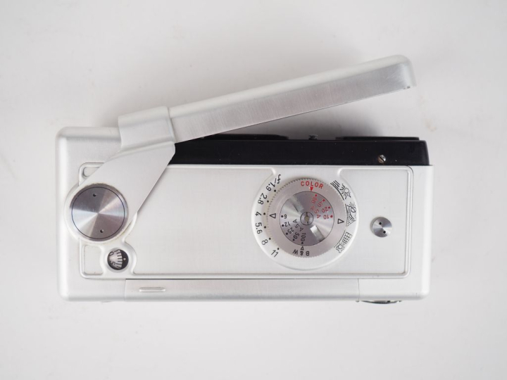 GALILEO GAMI 16. Appareil photographique miniature n°339520 avec objec