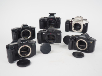 Vente aux enchères CANON. Lot de six appareils photographiques reflex (sans objectifs): -