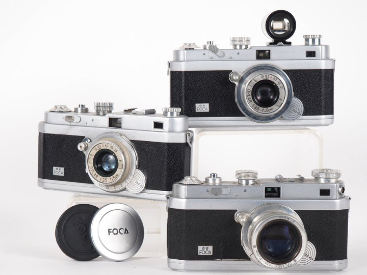 FOCA PF2B. Lot de trois appareils photographiques : - Modèle-1 n°25.72