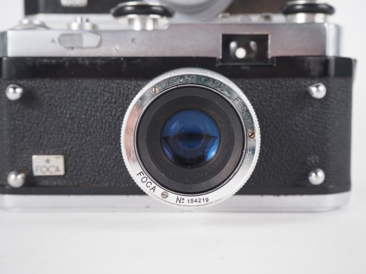 FOCA PF1. Lot de deux appareils photographiques : - Modèle-1 n°20.646 