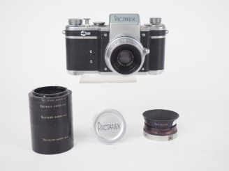 Vente aux enchères RECTAFLEX. Appareil photographique n°30985 avec objectif SOM BERTHIOT 