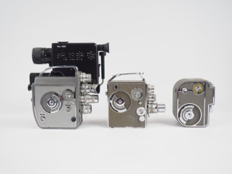 Vente aux enchères NIZO. Lot de quatre caméras : - HELIOMATIC 8 REFLEX B2 n°519507 - HELI