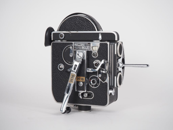 PAILLARD BOLEX. Caméra H16 REFLEX avec quatre objectifs SOM BERTHIOT :