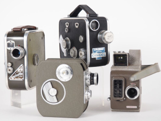 Vente aux enchères Lot de quatre caméras 8mm : - L.D ELDEMATIC 8 - CINEGEL REINETTE 8 - C