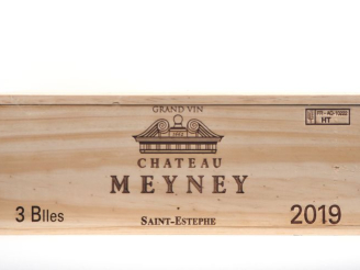 Vente aux enchères 3 BOUTEILLES CHÂTEAU MEYNEY ST ESTÈPHE - 2019 - CBO