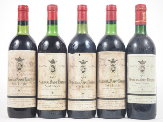 Vente aux enchères 5 BOUTEILLES MARQUIS DE SAINT ESTÈPHE MÉDOC - 1979/1980/1981/1982/1988