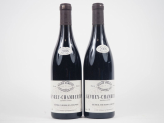 Vente aux enchères 2 BOUTEILLES GEVREY CHAMBERTIN "VIEILLES VIGNES" SYLVIE ESMONIN - 2006