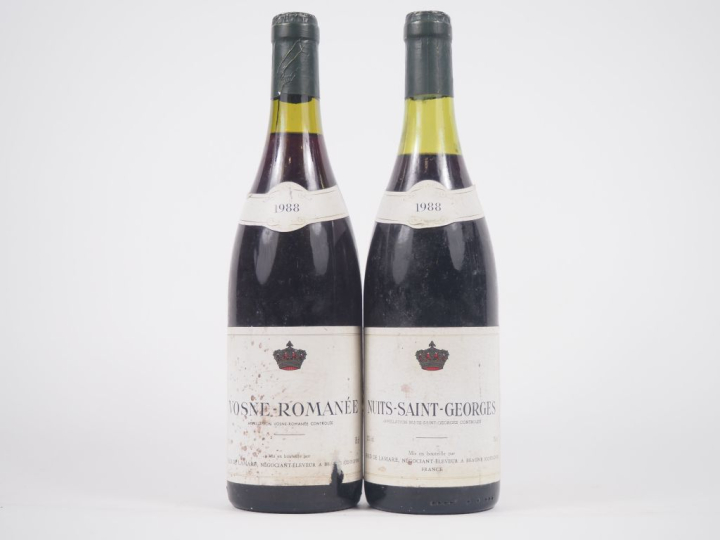 2 BOUTEILLES FRED DE LAMARE 1988 : 1 VOSNE ROMANÉE - ES / 1 NUITS ST G